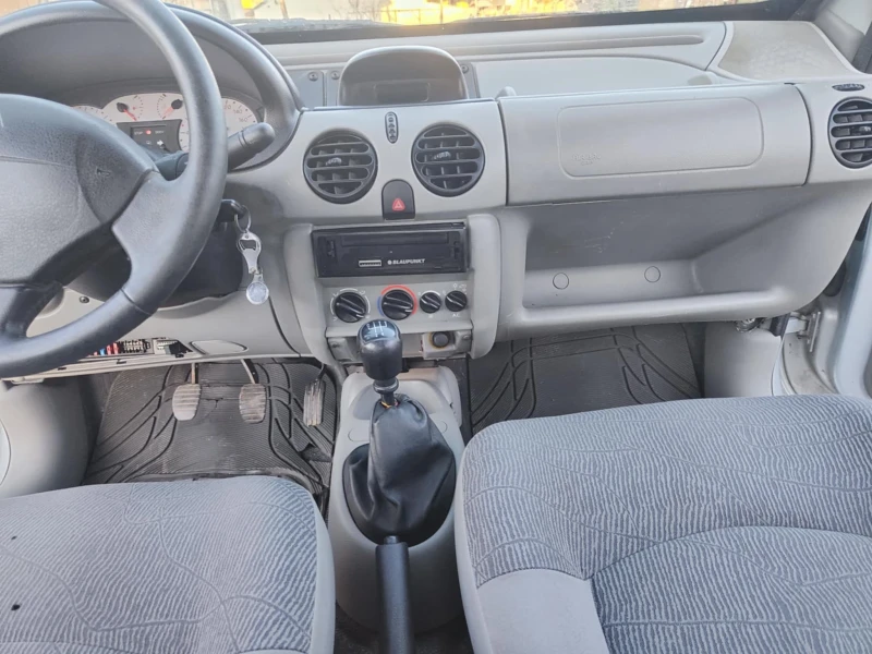 Renault Kangoo 1.5dci, снимка 12 - Автомобили и джипове - 48888242