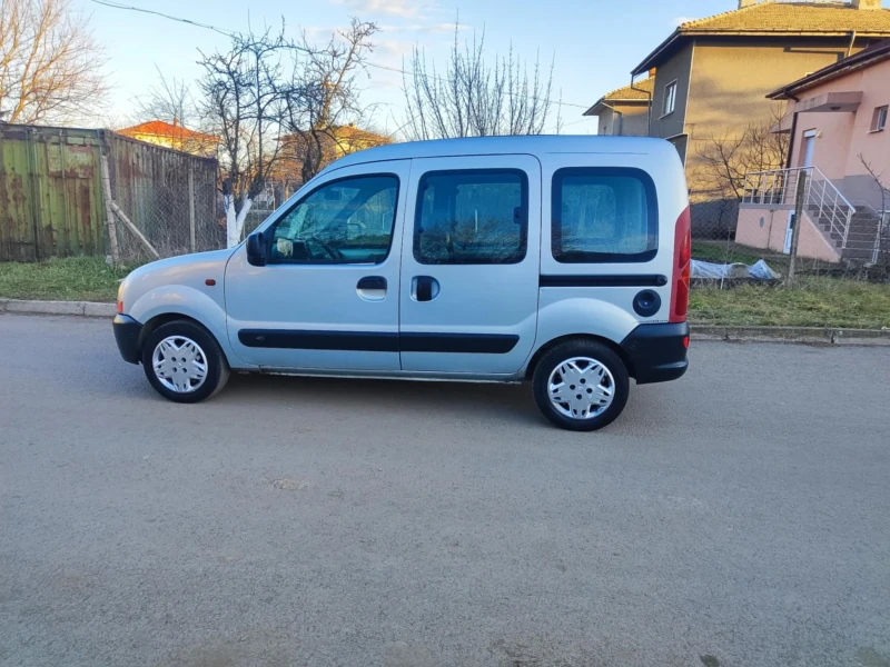 Renault Kangoo 1.5dci, снимка 3 - Автомобили и джипове - 48888242