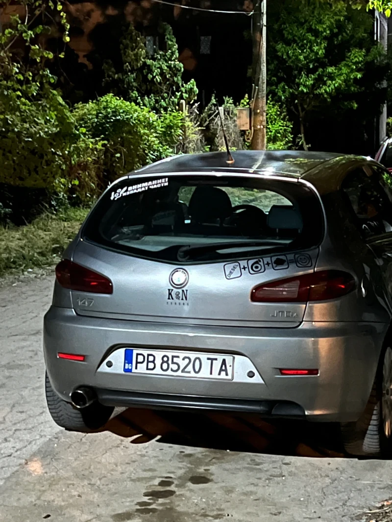 Alfa Romeo 147, снимка 3 - Автомобили и джипове - 48913755