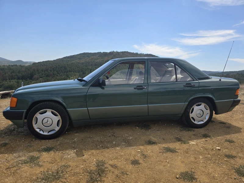 Mercedes-Benz 190 2.0 D, снимка 9 - Автомобили и джипове - 51480346