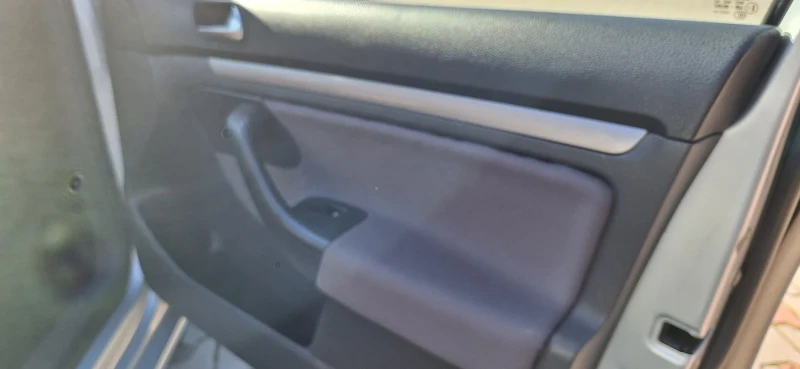 VW Golf, снимка 10 - Автомобили и джипове - 52263790