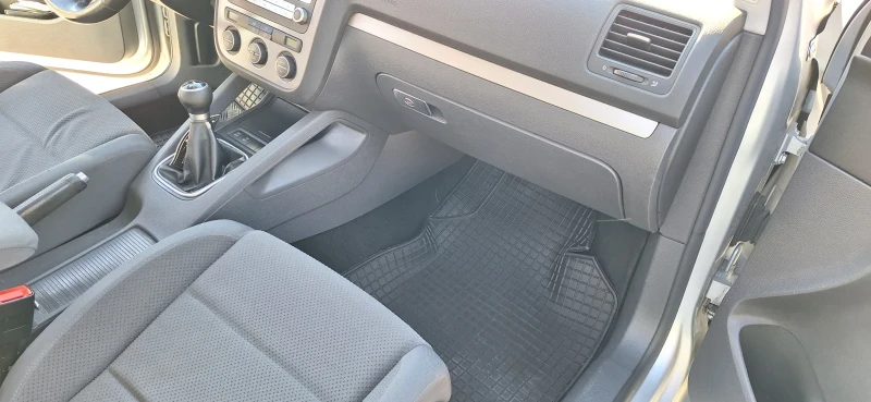 VW Golf, снимка 9 - Автомобили и джипове - 52263790