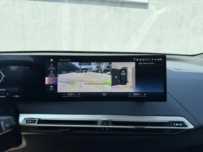 BMW iX iX50 Sport Packet xDrive, снимка 15 - Автомобили и джипове - 52557750
