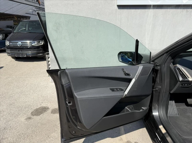 BMW iX iX50 Sport Packet xDrive, снимка 9 - Автомобили и джипове - 52557750