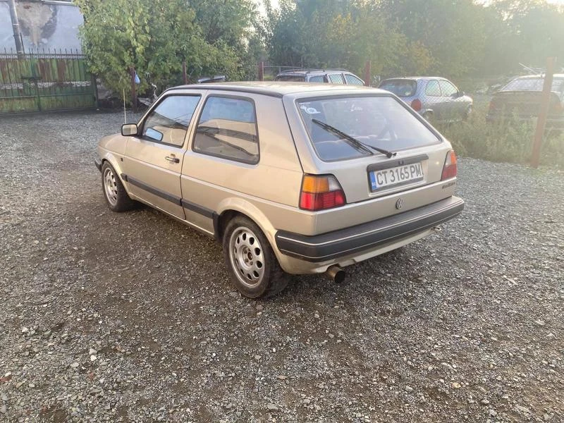 VW Golf  4x4 купе, снимка 6 - Автомобили и джипове - 48875305