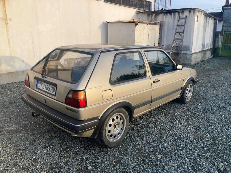 VW Golf  4x4 купе, снимка 5 - Автомобили и джипове - 48875305