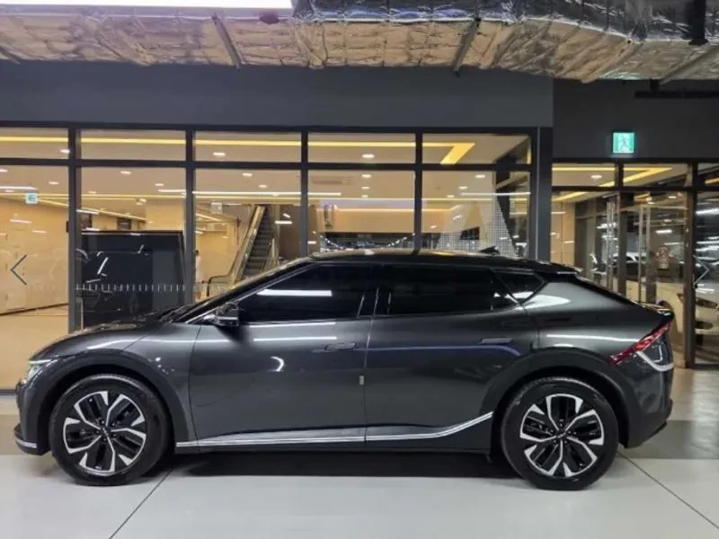 Kia EV6 Long Range 4WD Air - САМО 30% АВАНС, снимка 4 - Автомобили и джипове - 56288000
