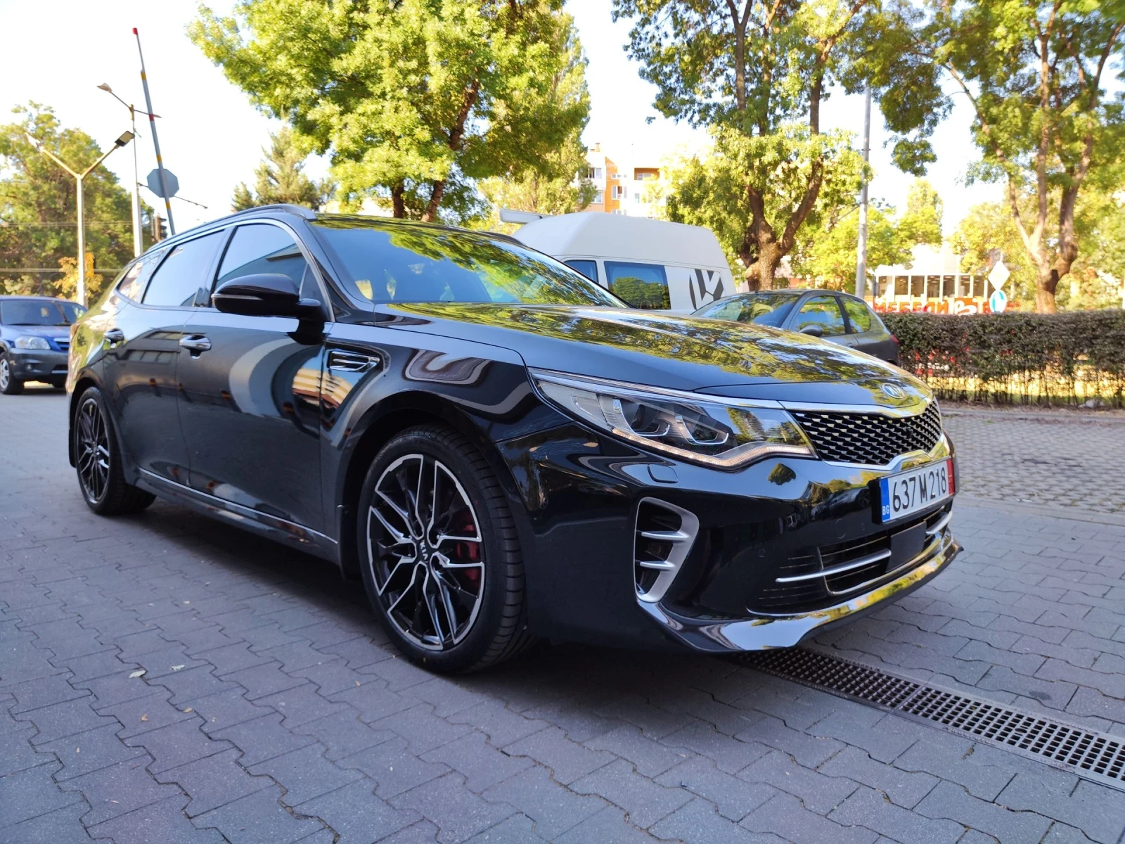 Kia Optima GT 2.0 Turbo - изображение 3