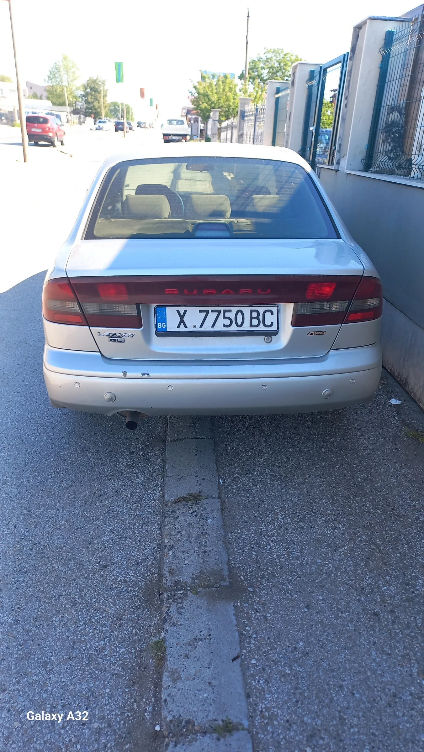 Subaru Legacy 4/4 - изображение 4