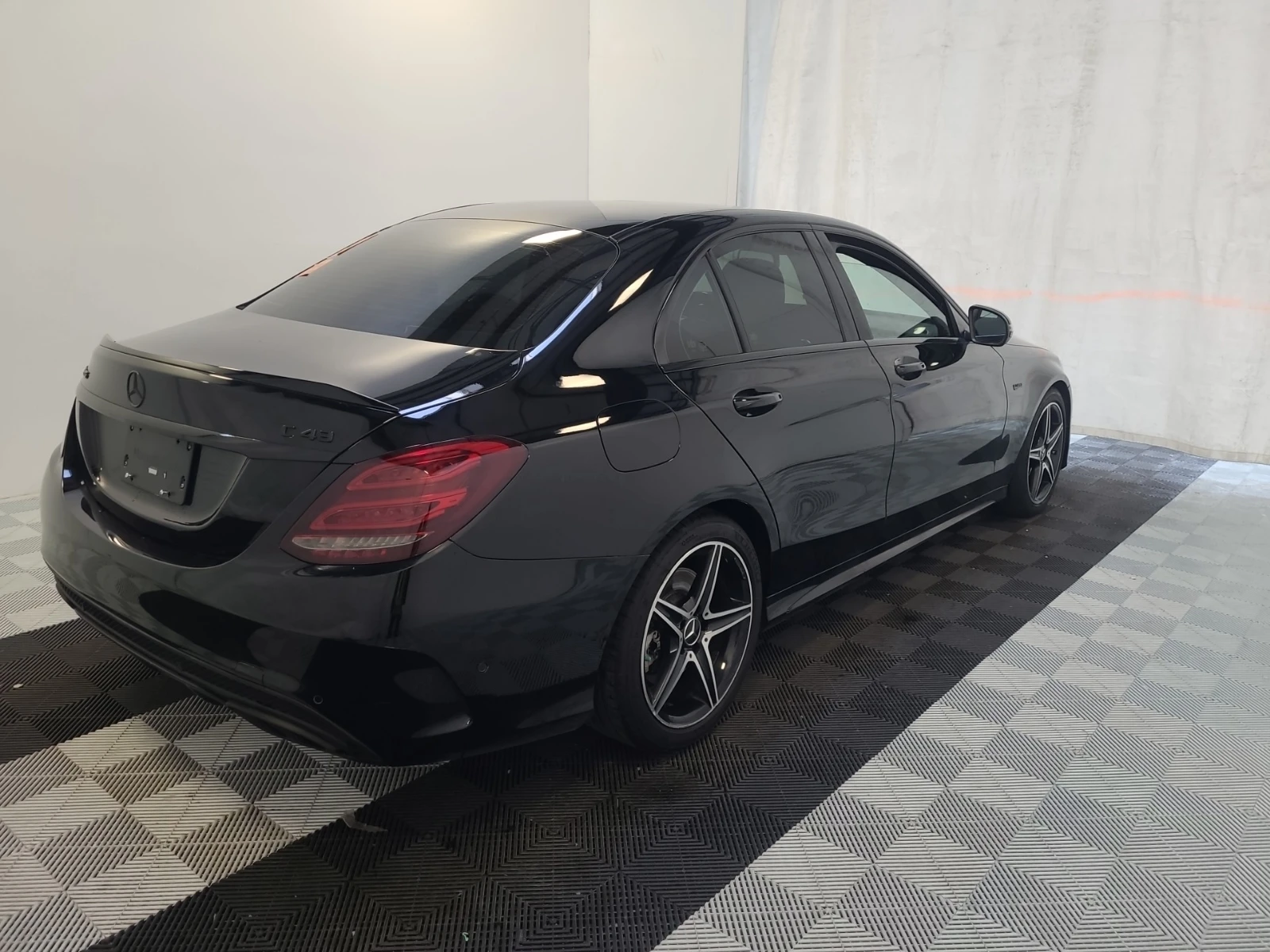 Mercedes-Benz C 43 AMG * BURMASTER* AMBIENT* CARFAX*  - изображение 3