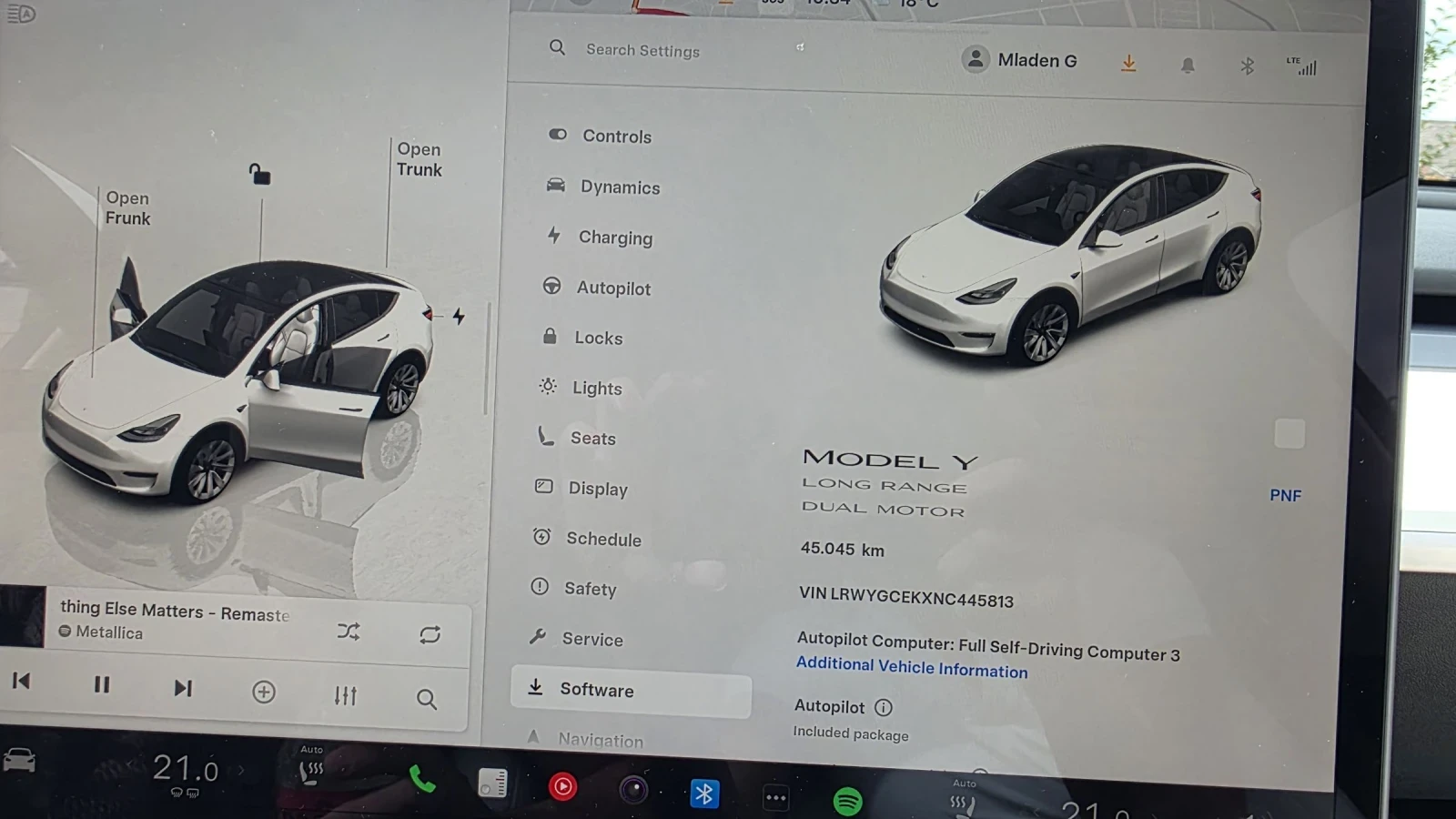 Tesla Model Y  - изображение 10