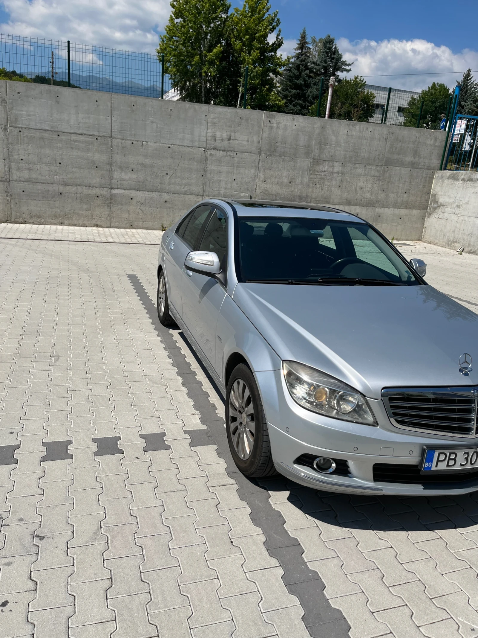 Mercedes-Benz C 220  - изображение 2