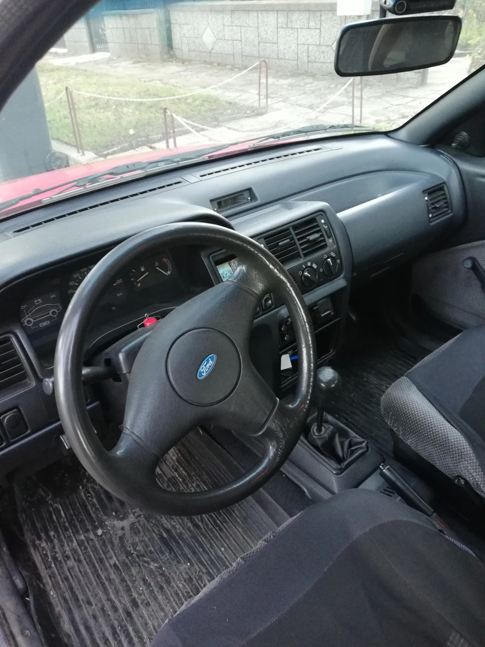 Ford Escort  - изображение 6