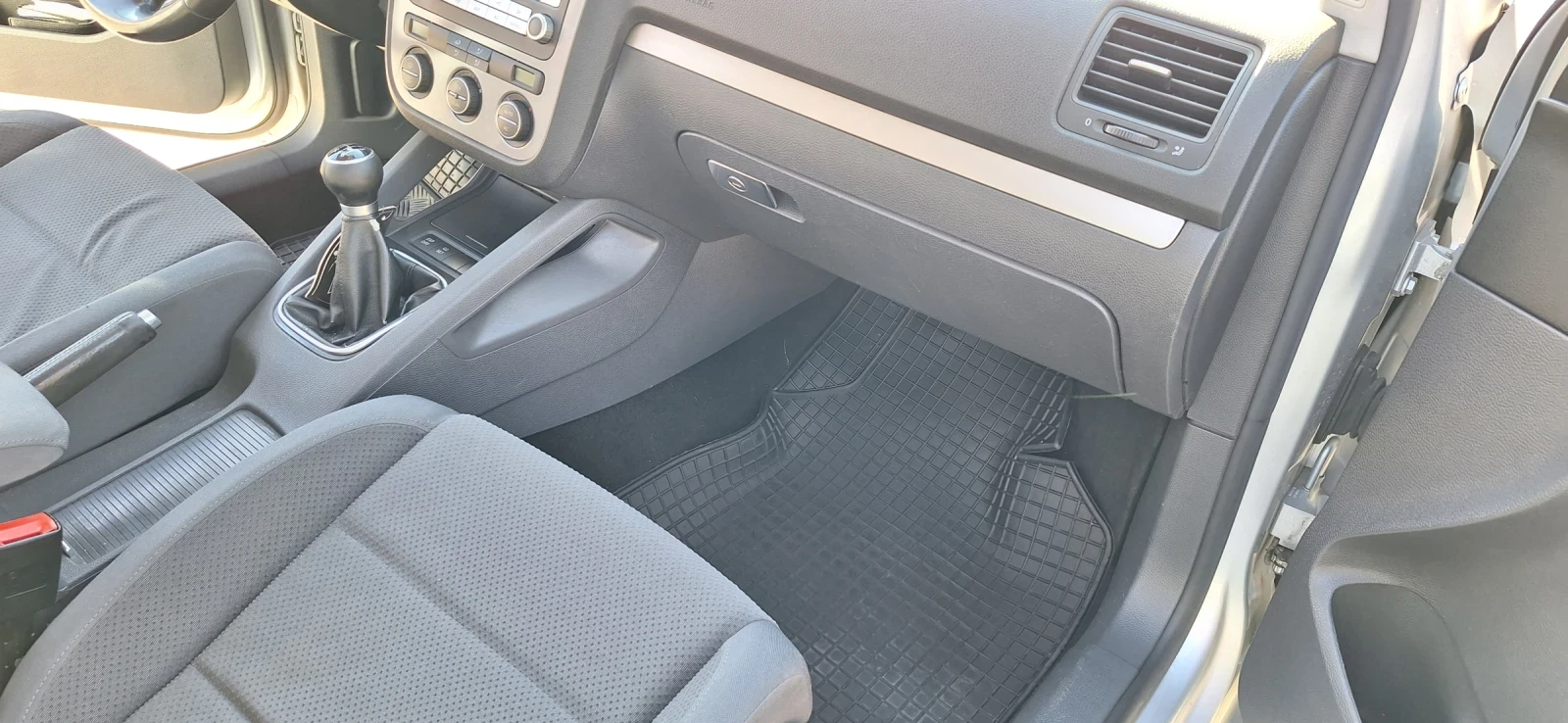 VW Golf  - изображение 9