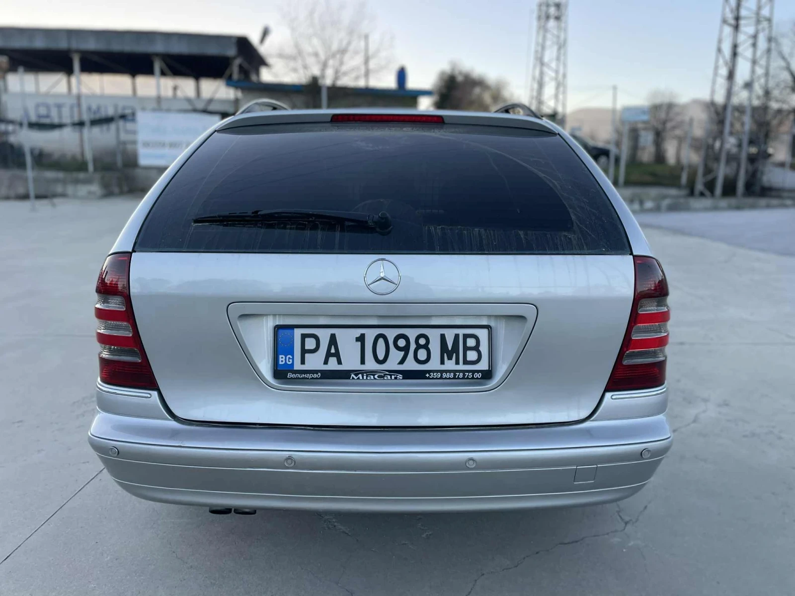 Mercedes-Benz C 220 2.2 - изображение 2