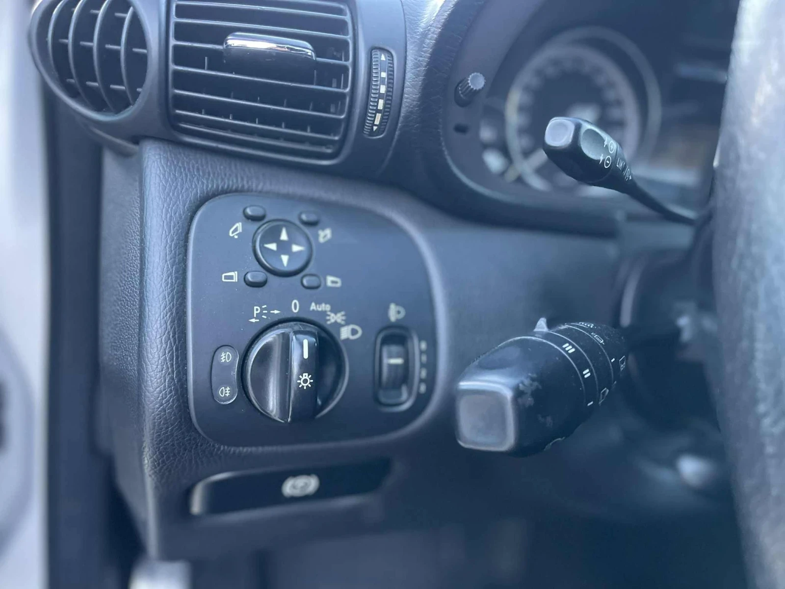 Mercedes-Benz C 220 2.2 | Mobile.bg   11