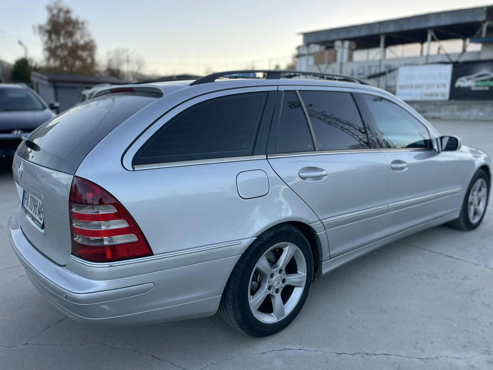 Mercedes-Benz C 220 2.2 - изображение 3