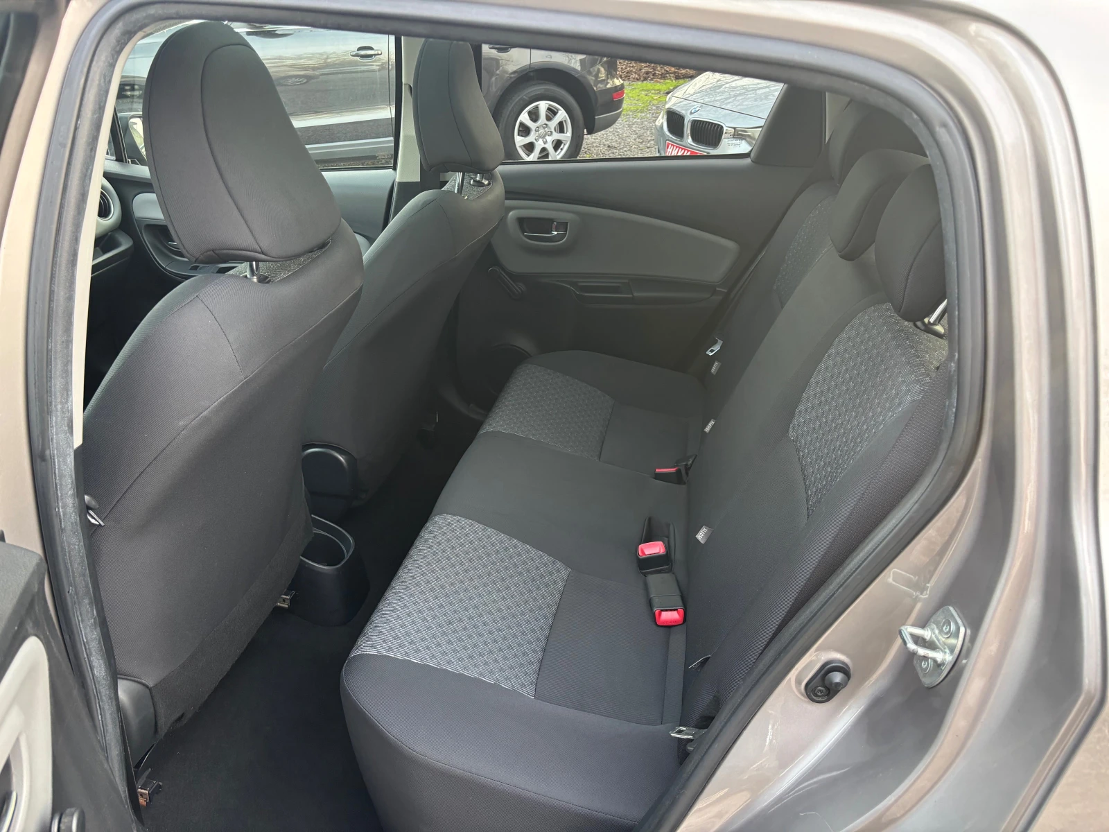 Toyota Yaris 1.4d-PANORAMA* * *  - изображение 9