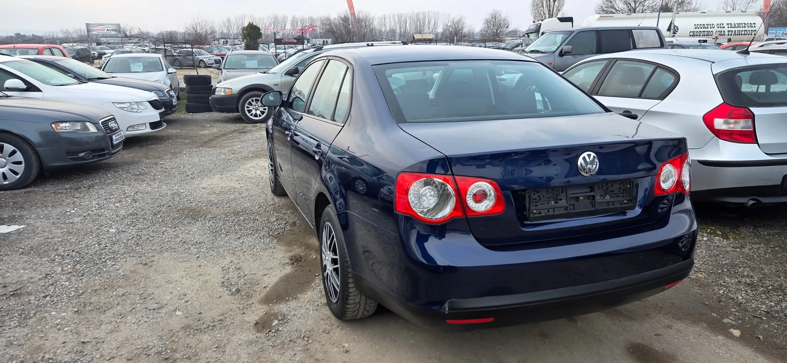 VW Jetta 1.6 БЕНЗИН СТАРИЯ МОТОР - изображение 5