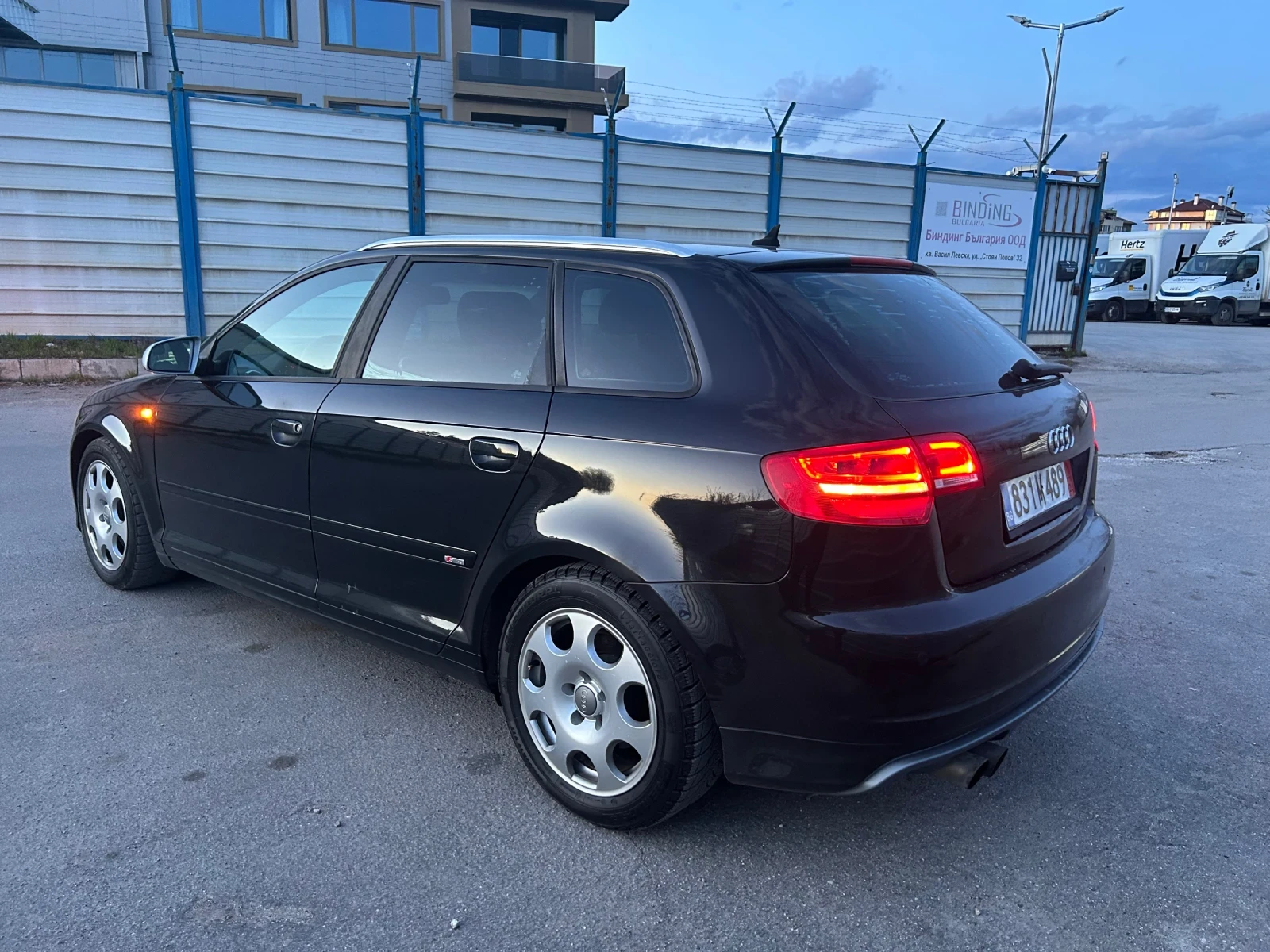 Audi A3 2.0 TFSI, снимка 5 - Автомобили и джипове - 54357558