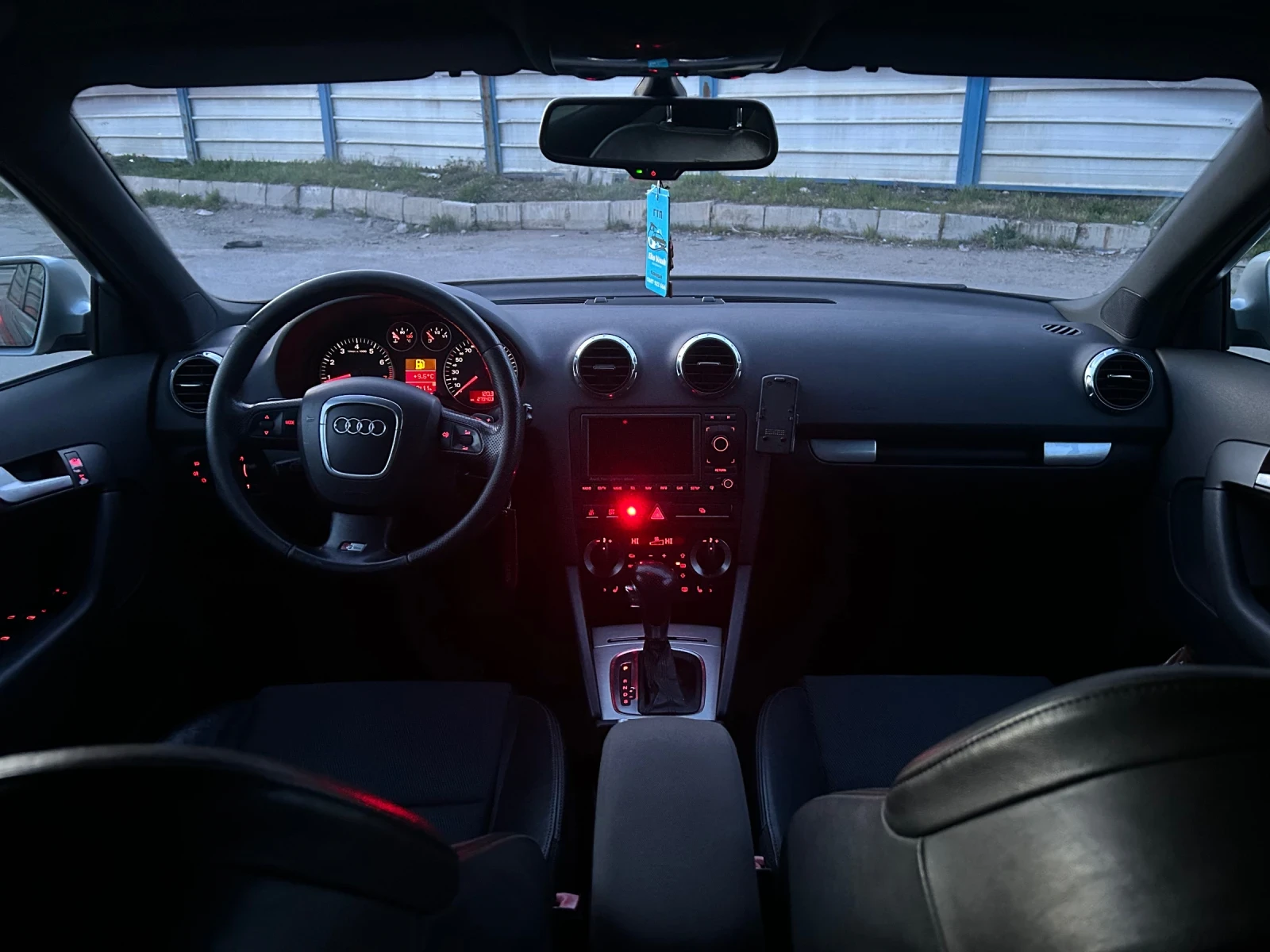 Audi A3 2.0 TFSI, снимка 7 - Автомобили и джипове - 54357558