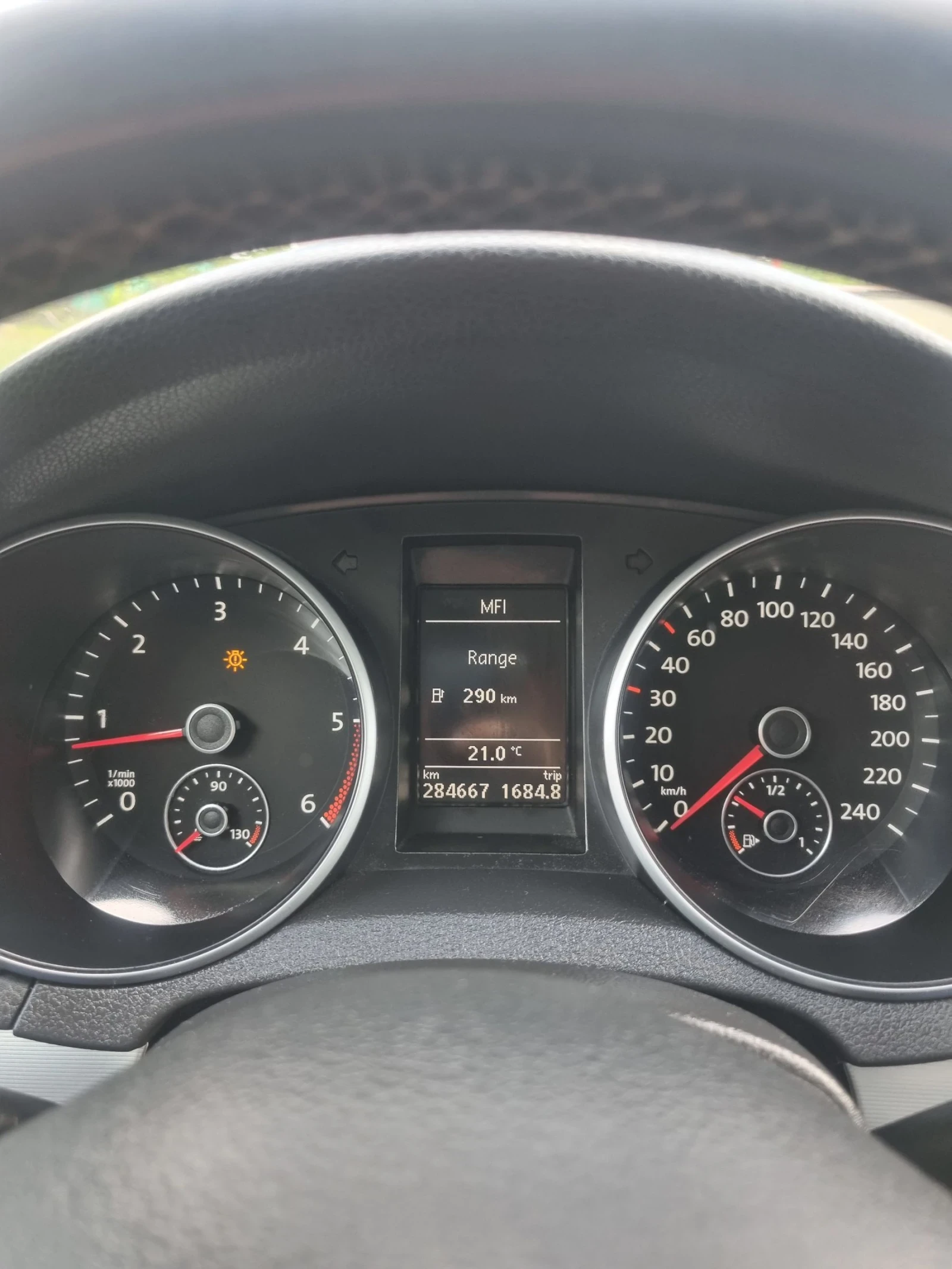 VW Golf, снимка 16 - Автомобили и джипове - 54526692