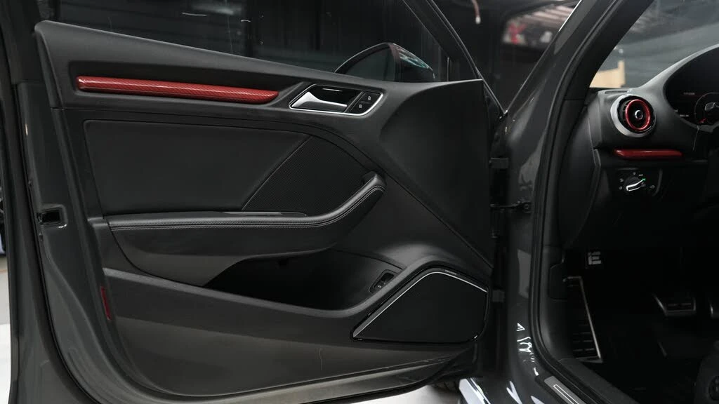 Audi S3 2.0T * Prestige * АвтоКредит * (ЦЕНА ДО БГ), снимка 9 - Автомобили и джипове - 55268550