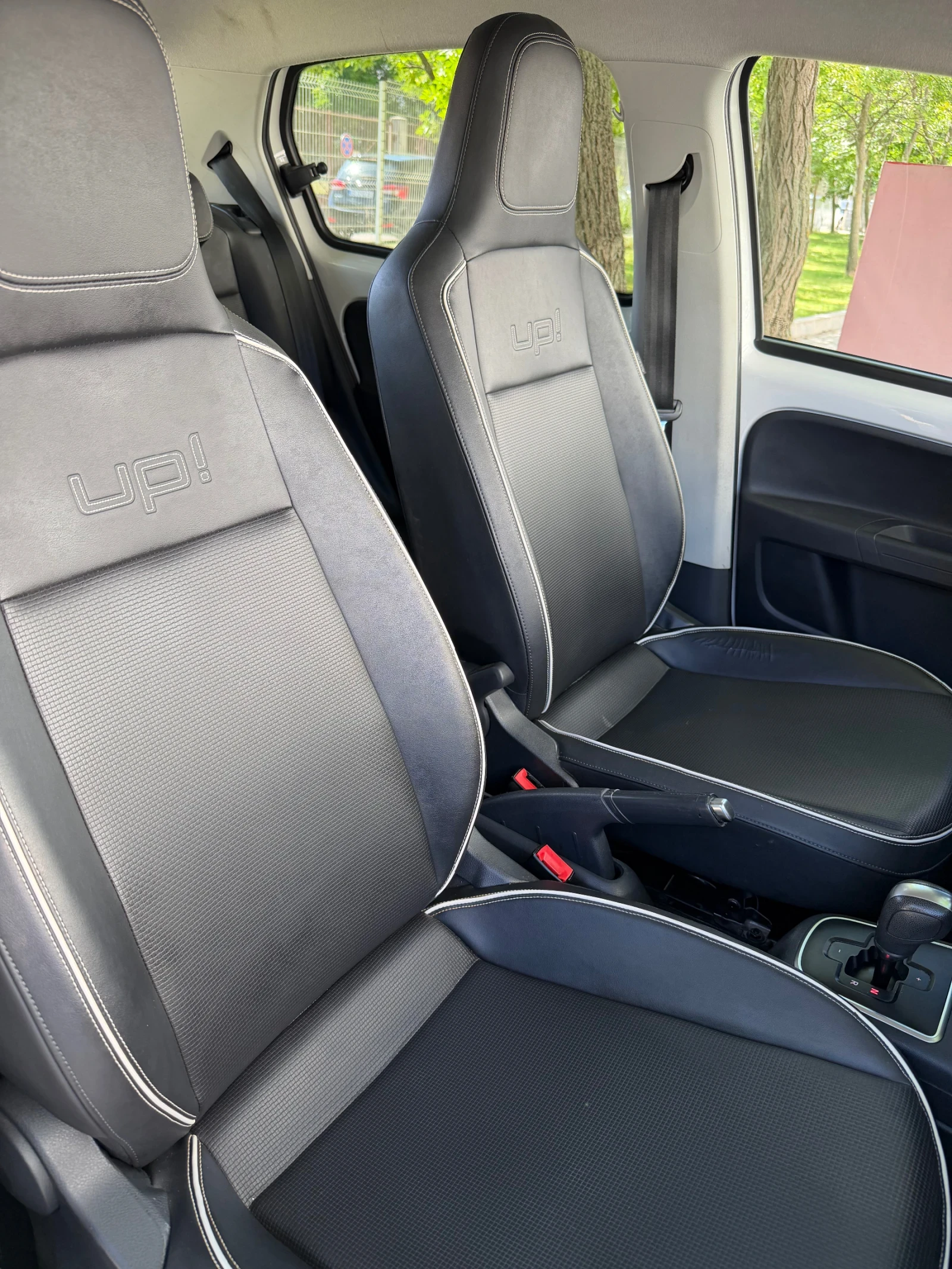 VW Up 1.0 Автоматик, снимка 6 - Автомобили и джипове - 55317930