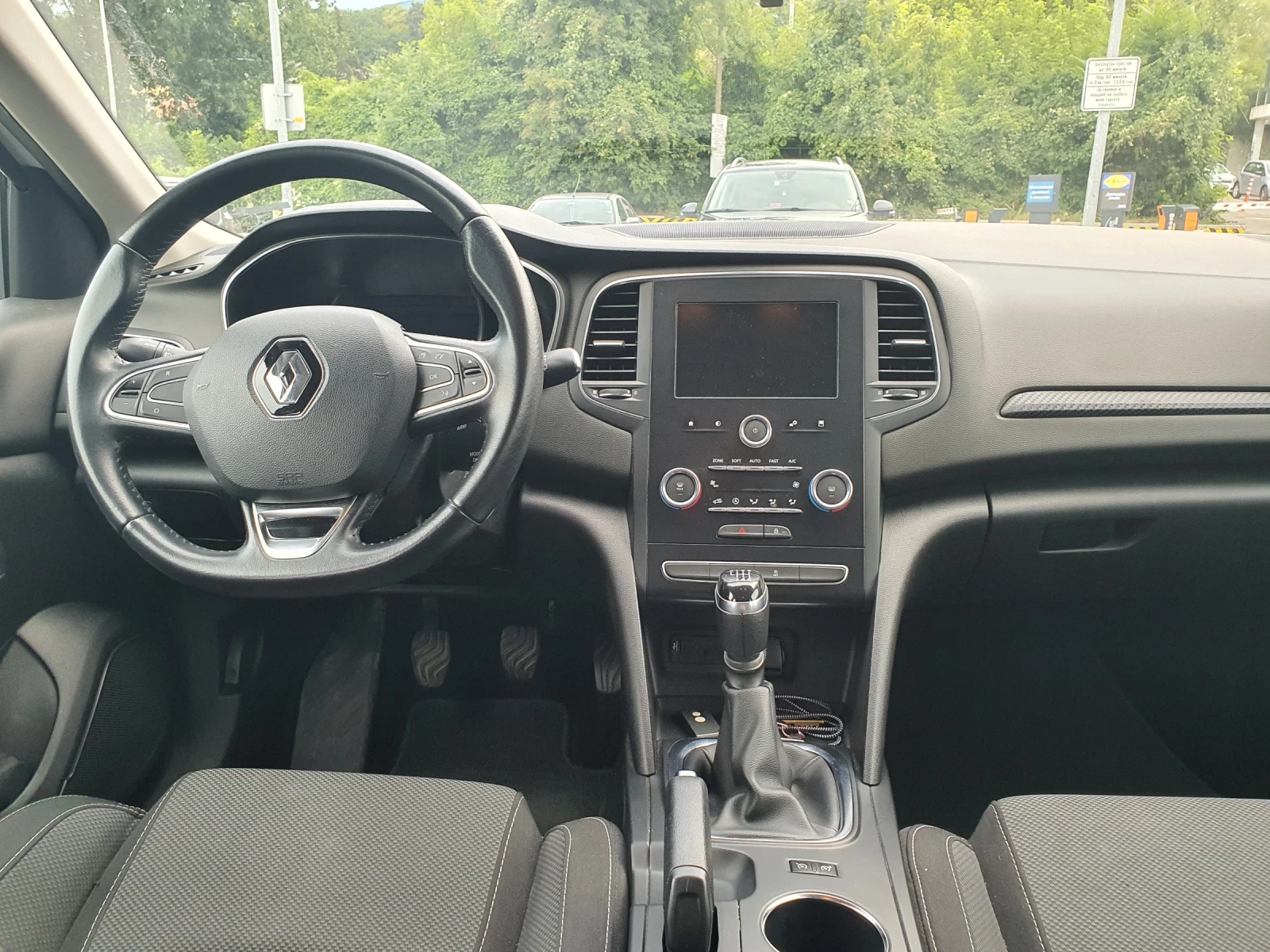 Renault Megane 1.5dci ZEN N1 3+ 1 места, снимка 5 - Автомобили и джипове - 55364373