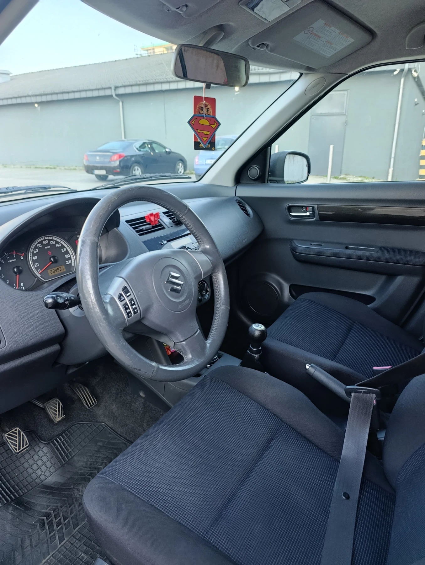 Suzuki Swift, снимка 8 - Автомобили и джипове - 55589672