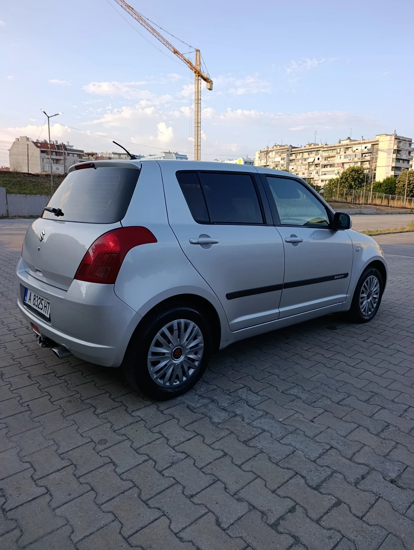 Suzuki Swift, снимка 3 - Автомобили и джипове - 55589672
