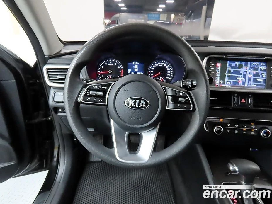 Kia K5 2.0 Luxury, снимка 9 - Автомобили и джипове - 55669054