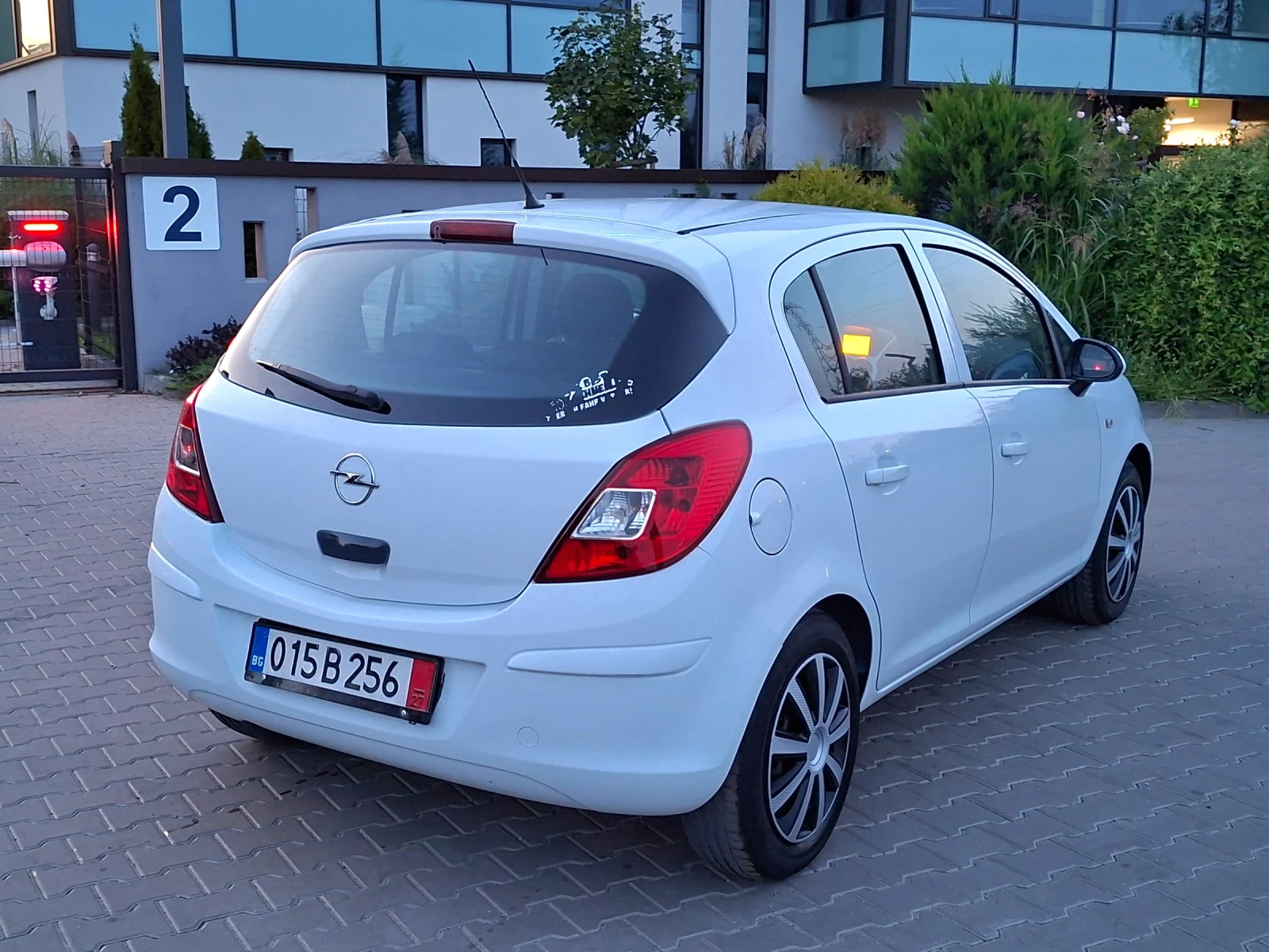 Opel Corsa 1.2i* (80кс)* * FACELIFT* НОВ ВНОС* , снимка 14 - Автомобили и джипове - 56012129