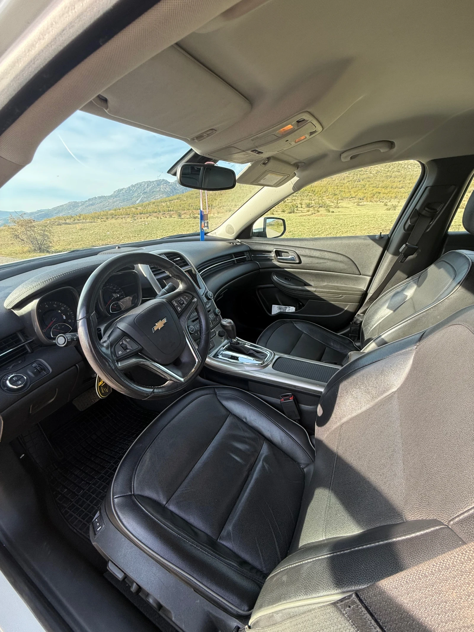 Chevrolet Malibu, снимка 5 - Автомобили и джипове - 56242866