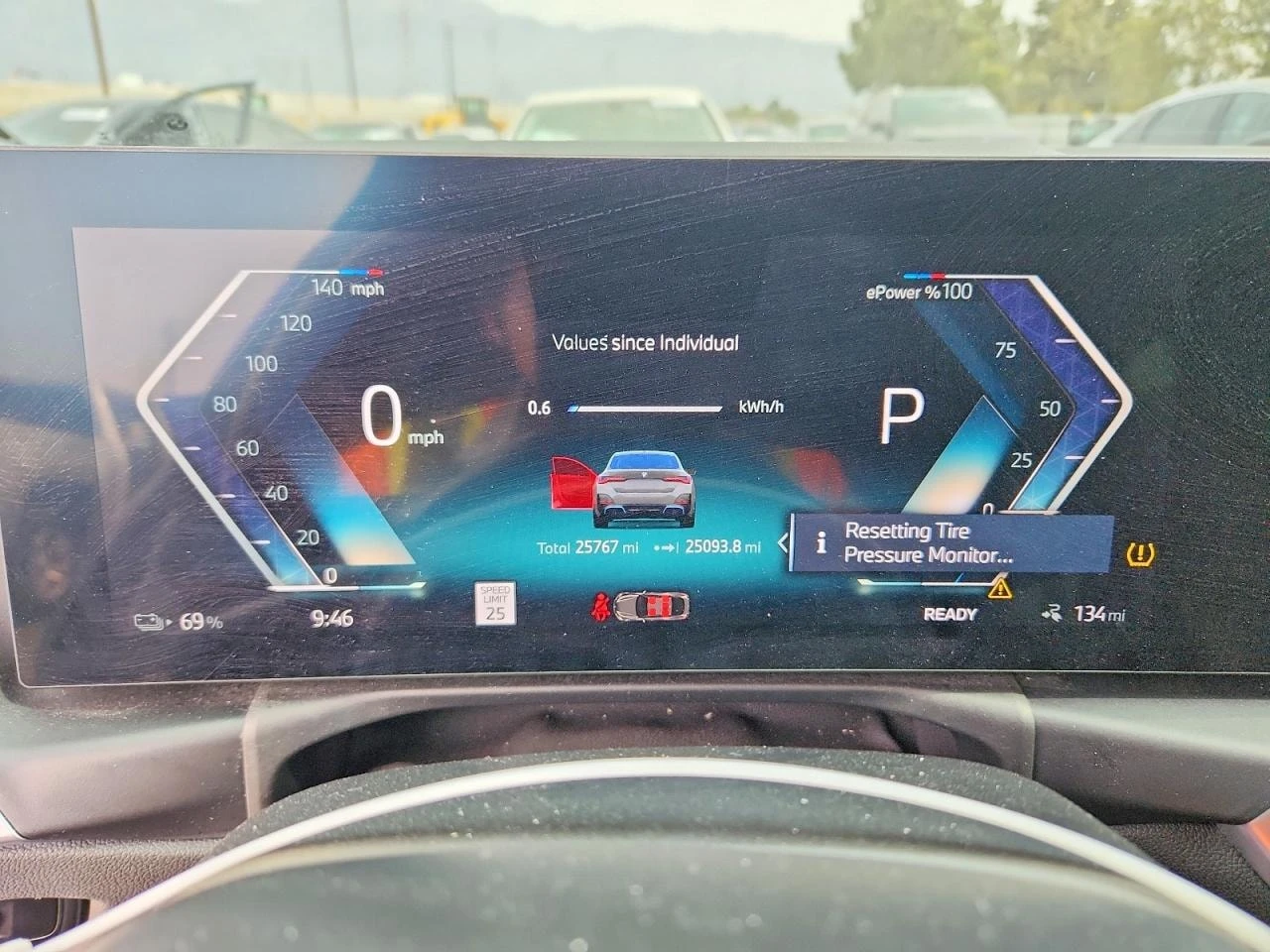 BMW i4 * eDrive40 * CARFAX * БЕЗ ПЪРВОНАЧАЛНА ВНОСКА, снимка 9 - Автомобили и джипове - 56254418