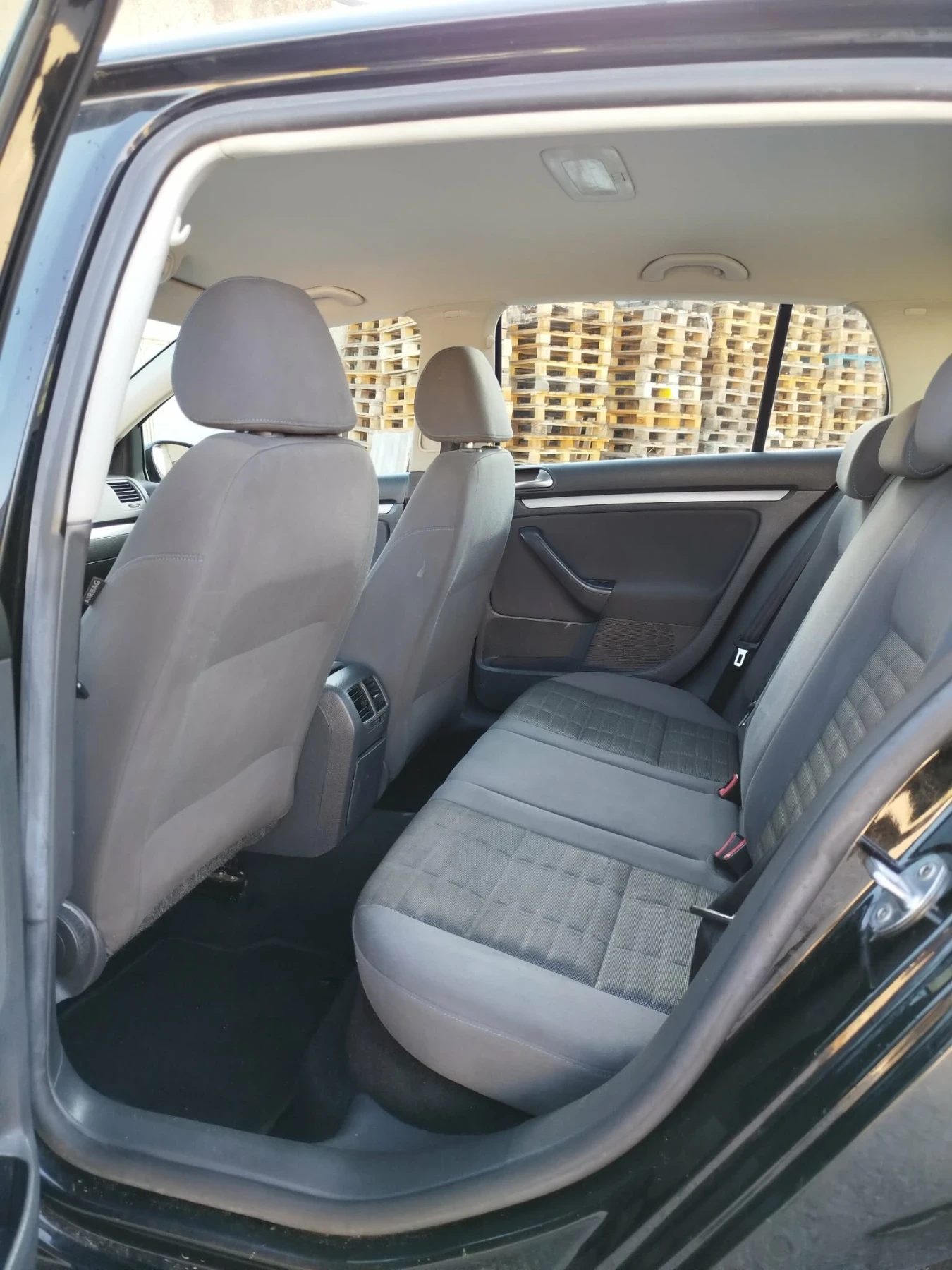 VW Golf * GERMANY* 1.6* СЕРВИЗНА ИСТОРИЯ, снимка 9 - Автомобили и джипове - 56296784