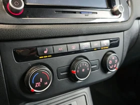 VW Tiguan 2.0 TDI, снимка 15