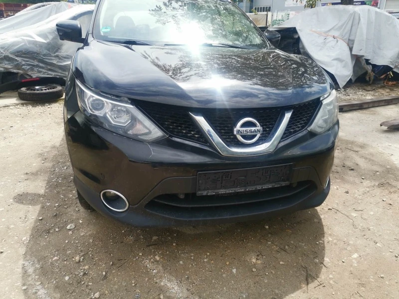 Nissan Qashqai 1.6 dci, снимка 2 - Автомобили и джипове - 40510565