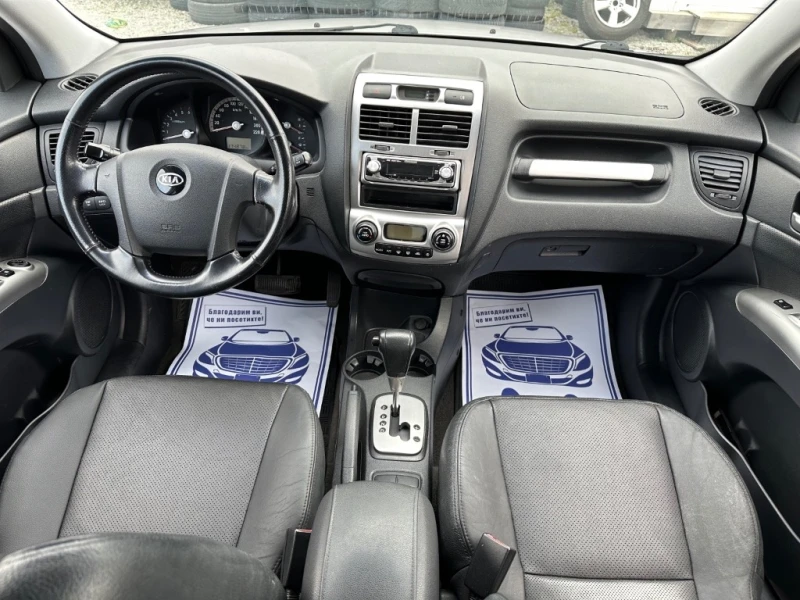 Kia Sportage 2.0, снимка 10 - Автомобили и джипове - 48522446