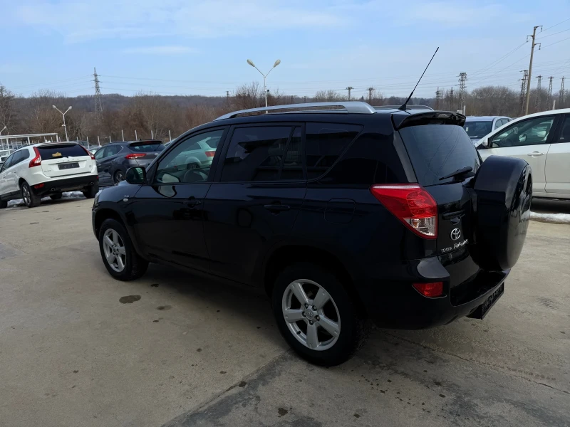 Toyota Rav4 2.2D4D 136k.c* 4x4* UNIKAT* 3 броя, снимка 5 - Автомобили и джипове - 49130994