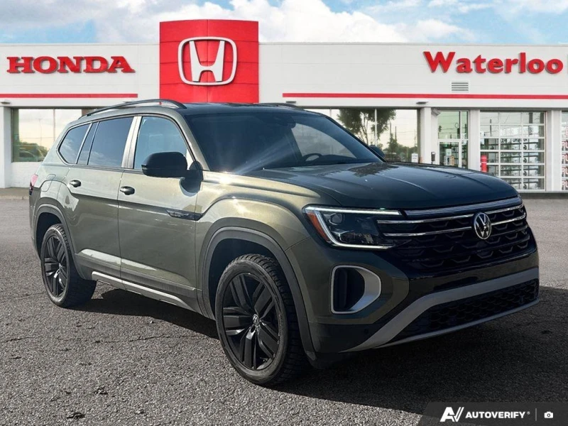 VW Atlas * Peak Edition | AWD | ACCIDENT FREE | LEATHER | C, снимка 8 - Автомобили и джипове - 52802255