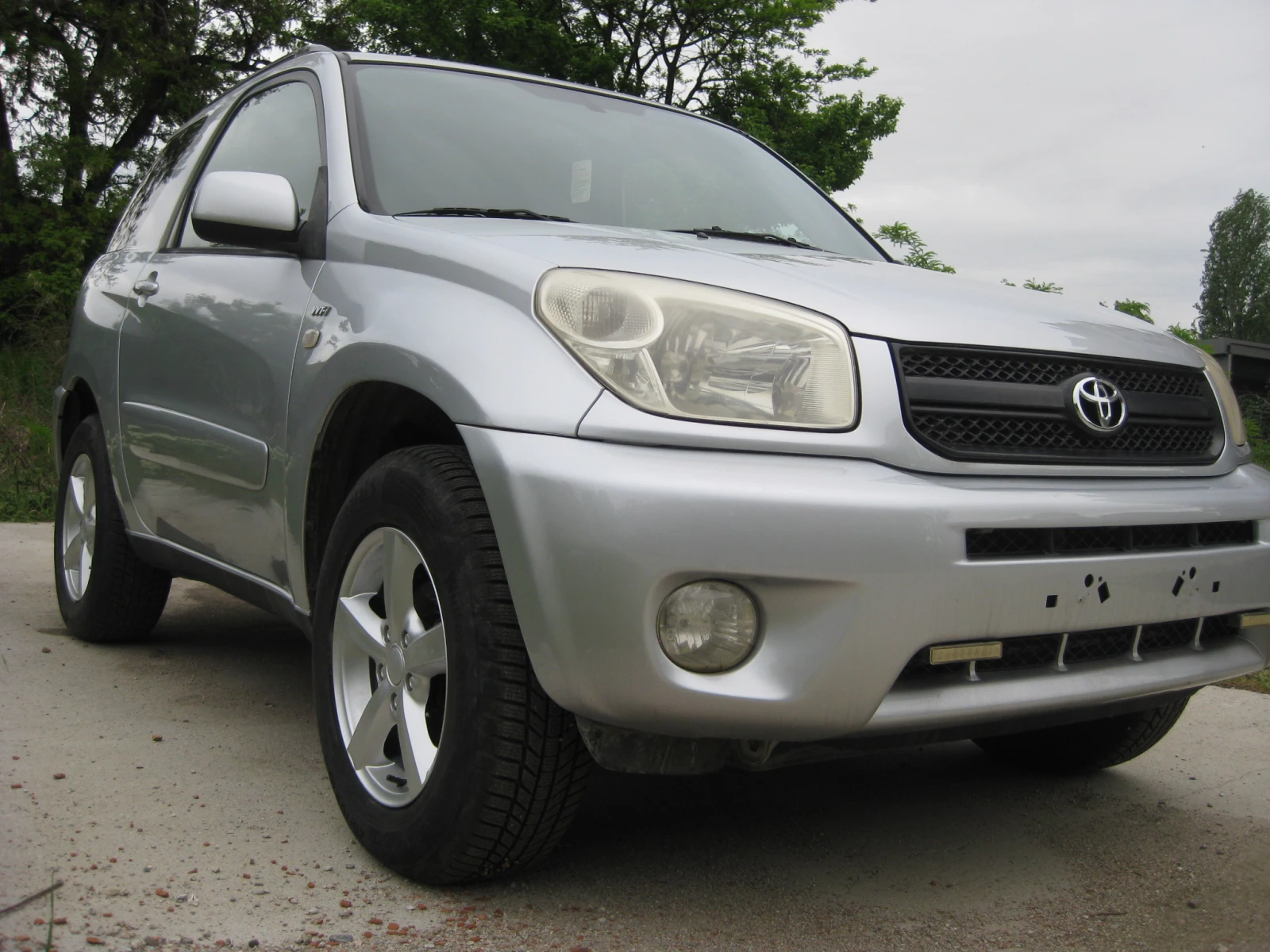 Toyota Rav4 2.0i - изображение 2
