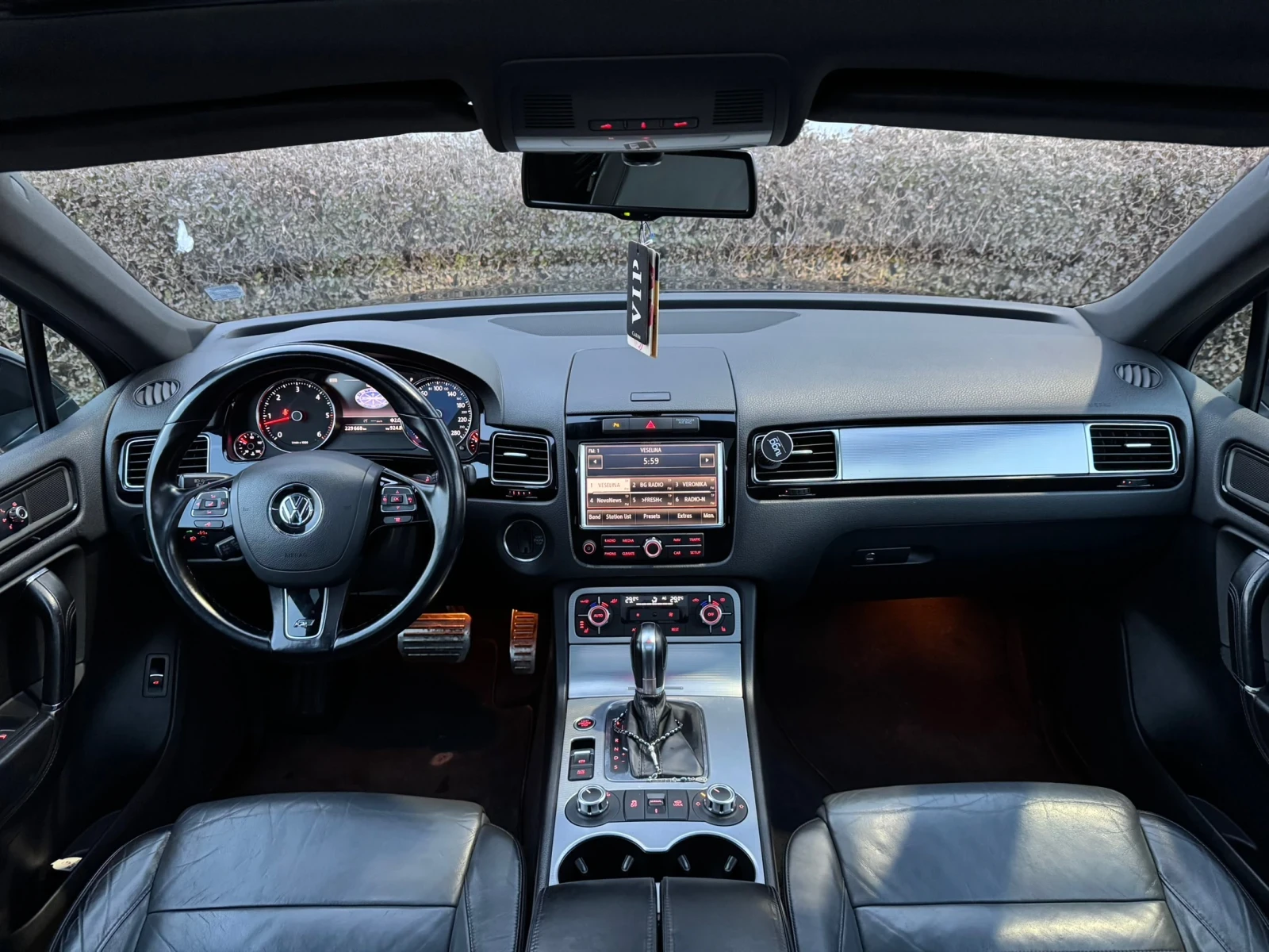 VW Touareg 4.2 R-Line | Mobile.bg � ����������� 11