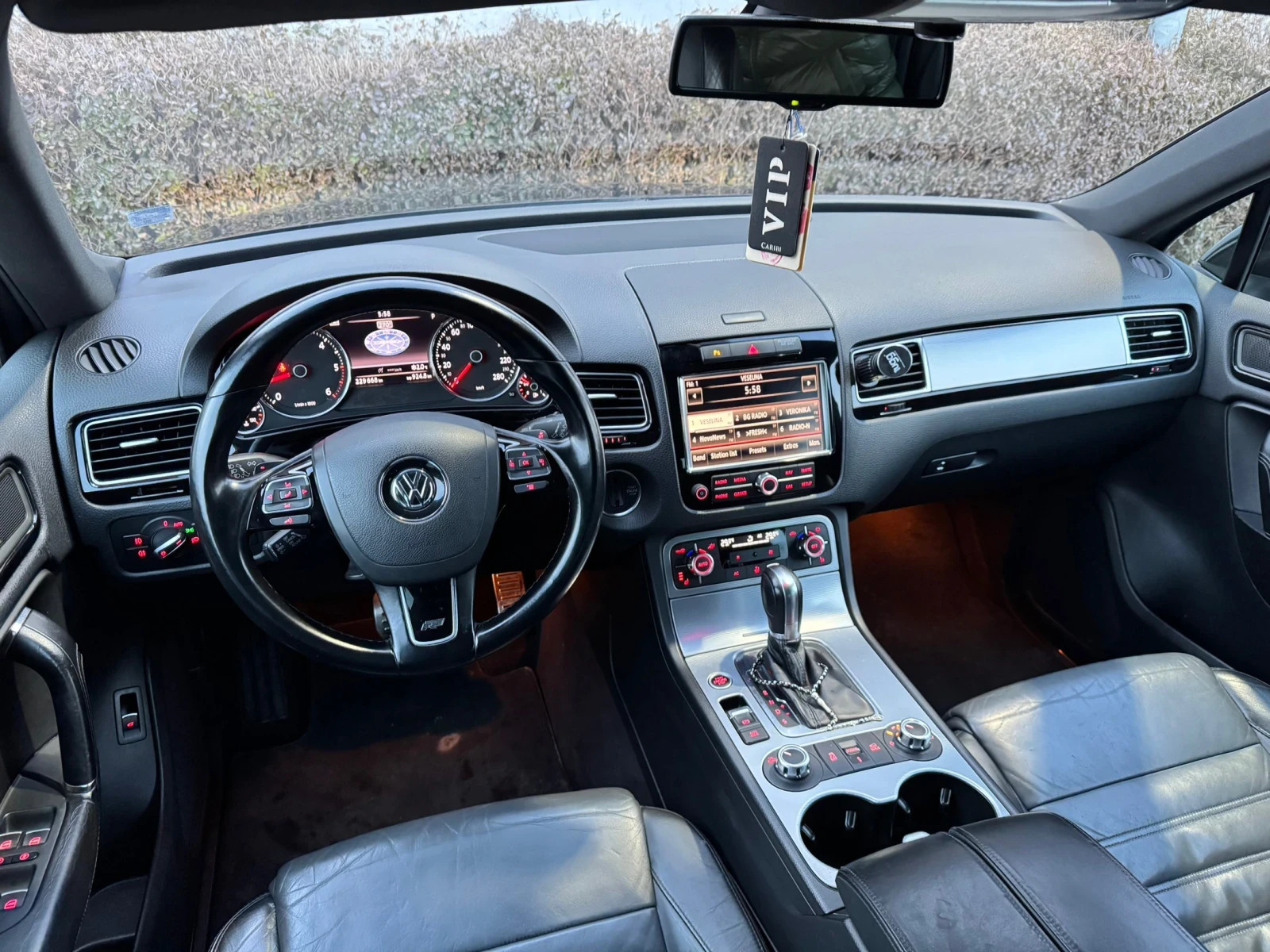 VW Touareg 4.2 R-Line | Mobile.bg � ����������� 9