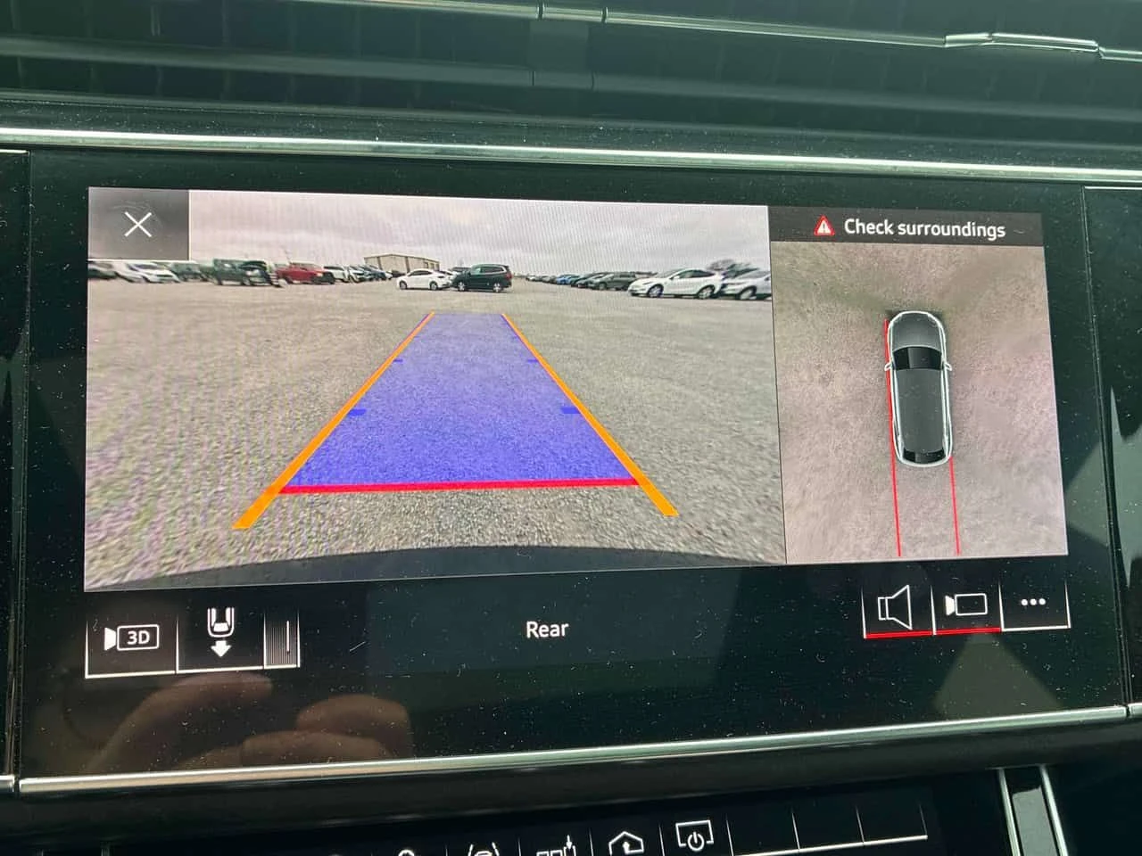 Audi Q8 * Progressiv * ОБДУХ * ПАНО * ДИСТРОНИК * CARFAX, снимка 10 - Автомобили и джипове - 54083047