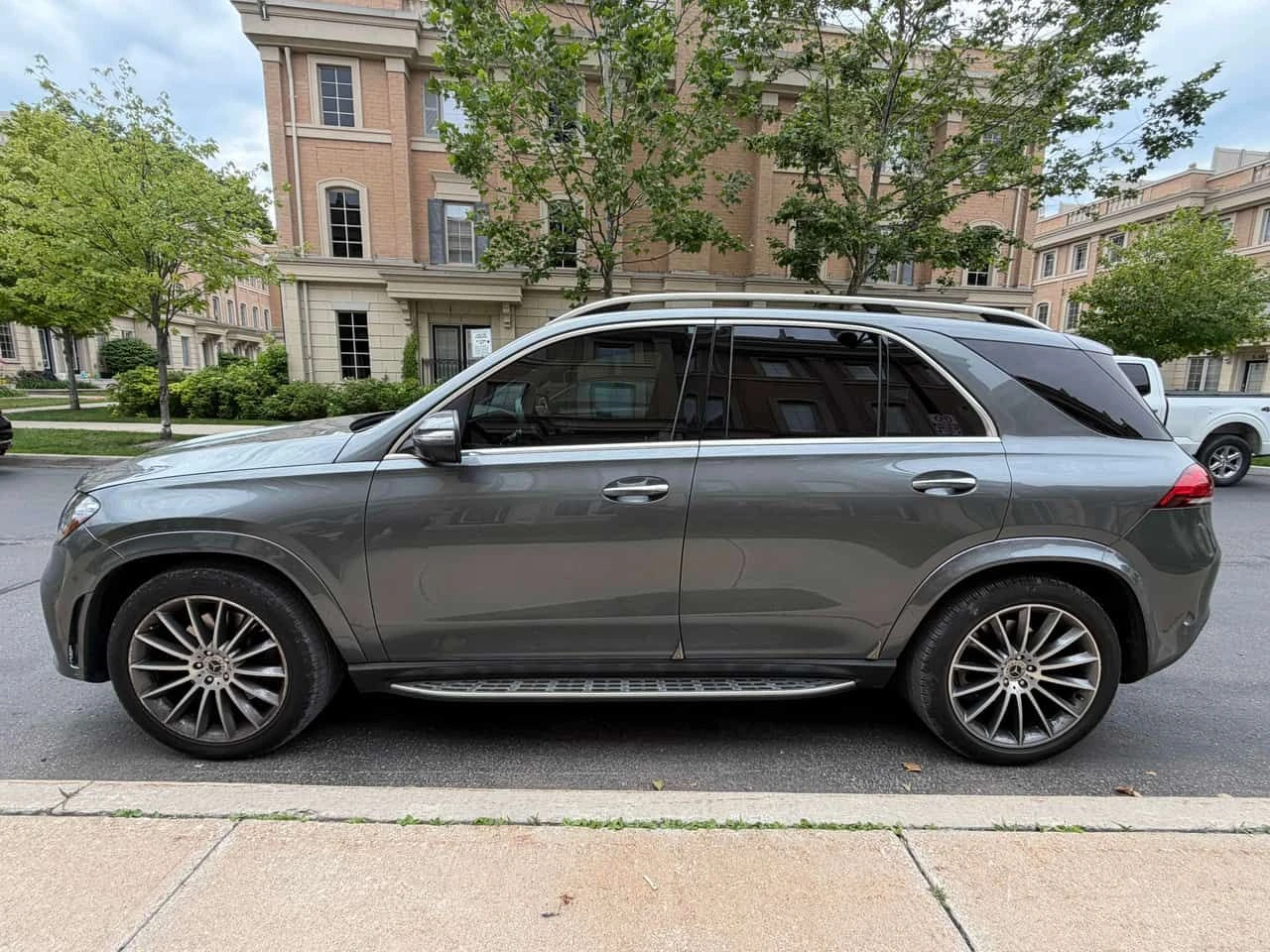 Mercedes-Benz GLE 450 | DISTRONIC | HUD | 360 | BURMESTER | , снимка 2 - Автомобили и джипове - 55094552