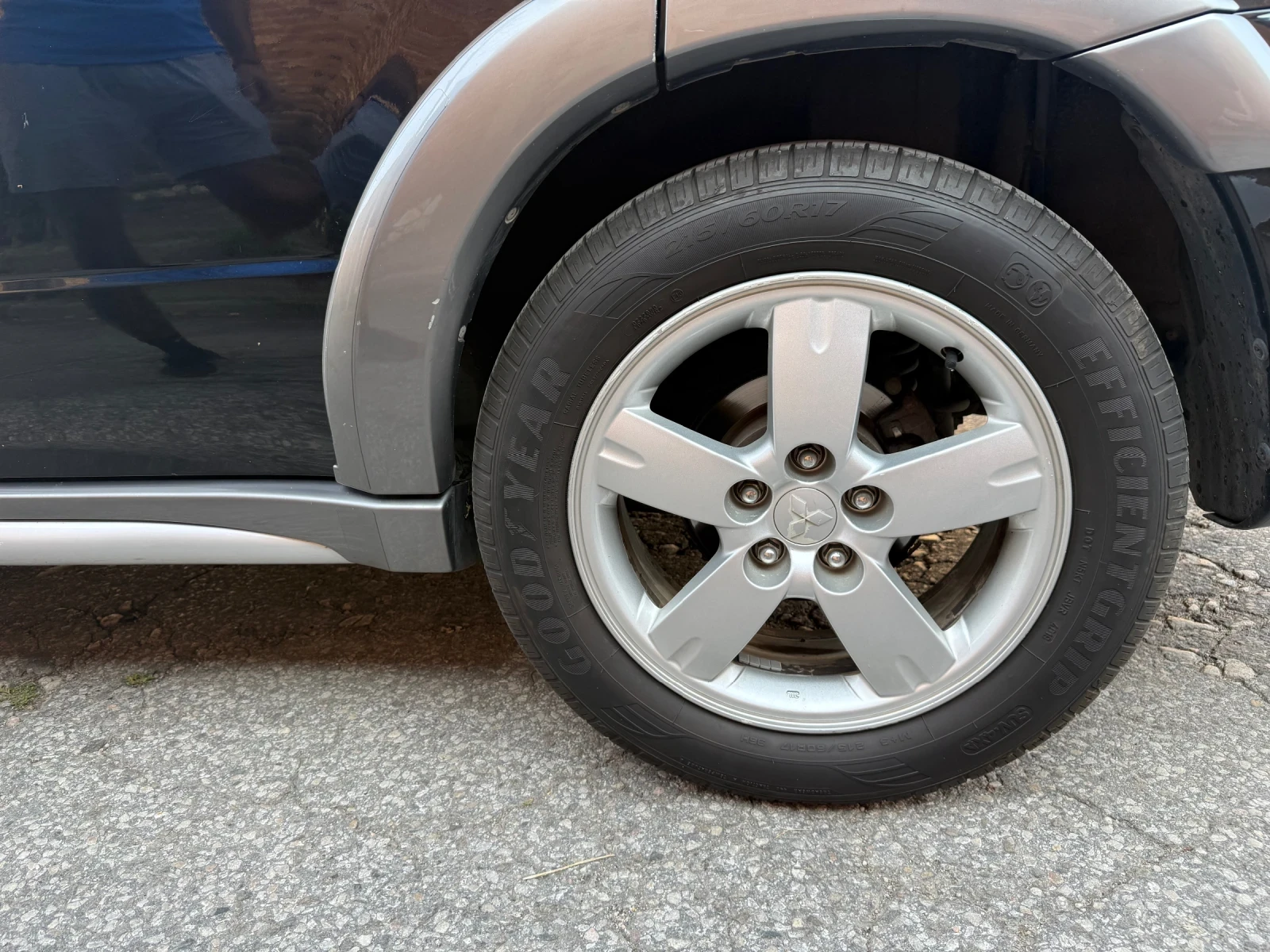 Mitsubishi Outlander, снимка 4 - Автомобили и джипове - 55601317