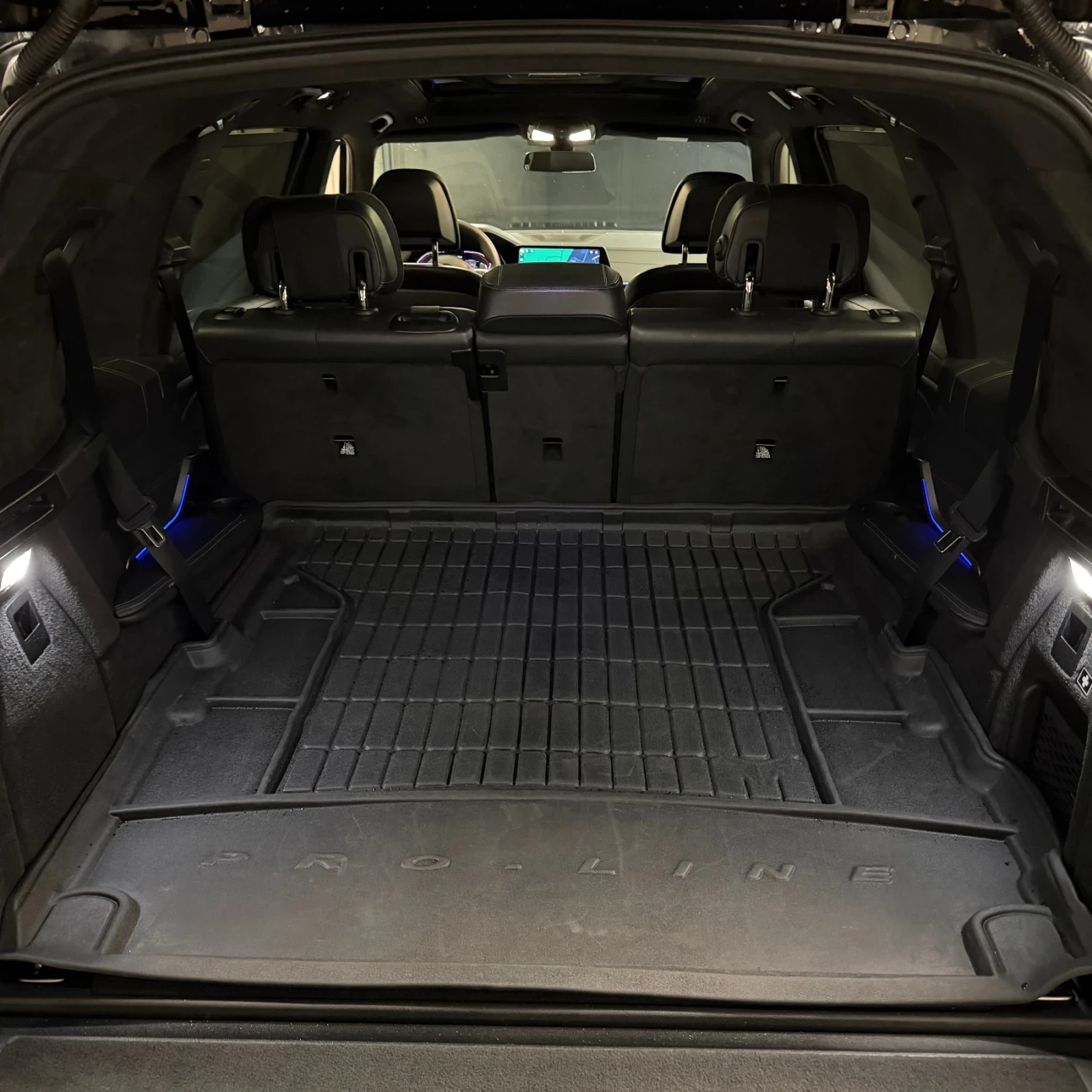 BMW X7 M50d M SPORT MASSAGE VENT SEATS SKYLOUNGE CRYSTAL, снимка 15 - Автомобили и джипове - 55730600