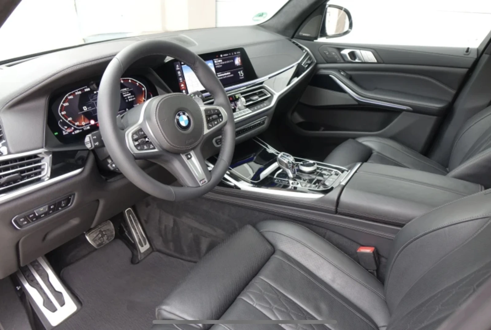 BMW X7 M50D, снимка 8 - Автомобили и джипове - 55730600