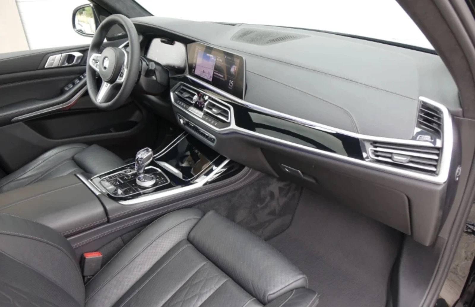 BMW X7 M50D, снимка 9 - Автомобили и джипове - 55730600